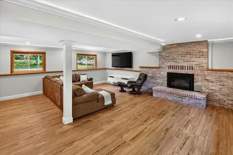 9983 Balmoral Lane Eden Prairie MN 55347
