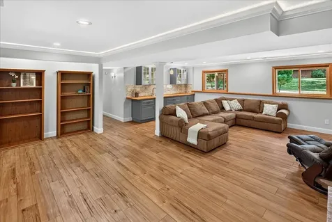 9983 Balmoral Lane Eden Prairie MN 55347