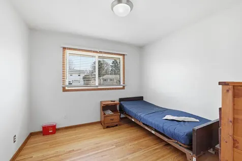 6925 Halifax Avenue N Brooklyn Center MN 55429