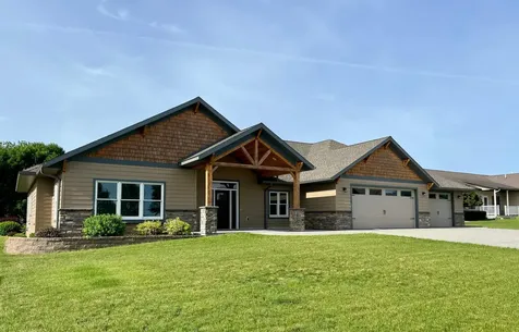 994 North Street Wabasso MN 56293