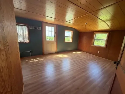 355 W Harvey Street Ely MN 55731