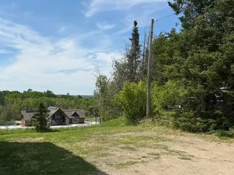 355 W Harvey Street Ely MN 55731