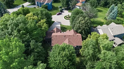 7474 Moccasin Trail Chanhassen MN 55317