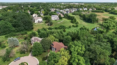 7474 Moccasin Trail Chanhassen MN 55317