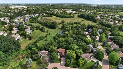7474 Moccasin Trail Chanhassen MN 55317