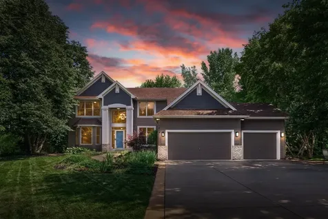 7474 Moccasin Trail Chanhassen MN 55317