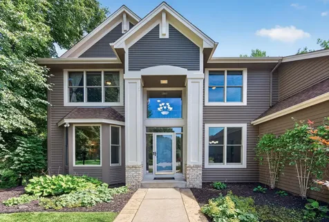 7474 Moccasin Trail Chanhassen MN 55317