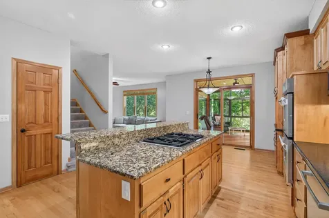 7474 Moccasin Trail Chanhassen MN 55317