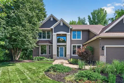 7474 Moccasin Trail Chanhassen MN 55317
