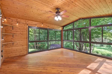 7474 Moccasin Trail Chanhassen MN 55317