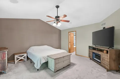7474 Moccasin Trail Chanhassen MN 55317
