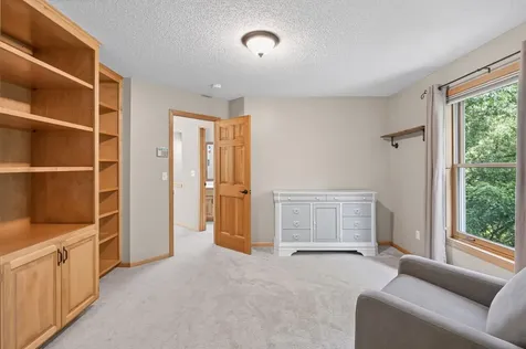 7474 Moccasin Trail Chanhassen MN 55317