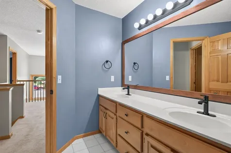 7474 Moccasin Trail Chanhassen MN 55317