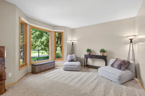 7474 Moccasin Trail Chanhassen MN 55317