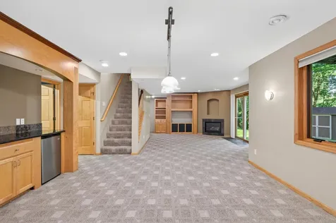 7474 Moccasin Trail Chanhassen MN 55317