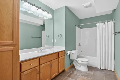 7474 Moccasin Trail Chanhassen MN 55317
