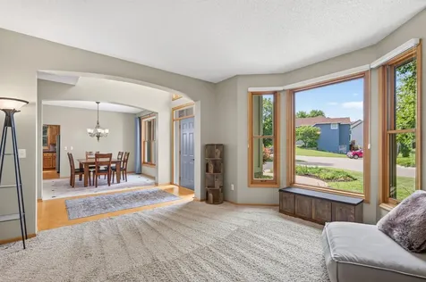 7474 Moccasin Trail Chanhassen MN 55317