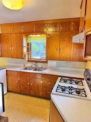 105 Fenton Avenue Albert Lea MN 56007