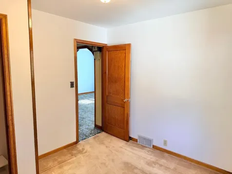 105 Fenton Avenue Albert Lea MN 56007