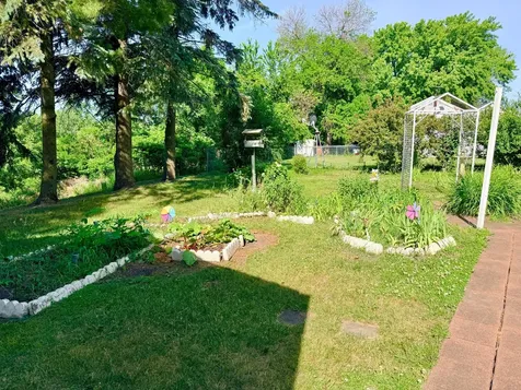 105 Fenton Avenue Albert Lea MN 56007