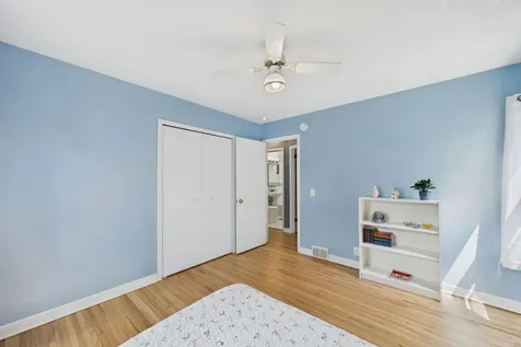 5901 Thomas Avenue S Minneapolis MN 55410