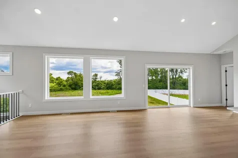 1732 Spruce Street Farmington MN 55024
