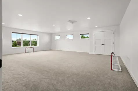 2815 Rivers Bend Drive E West Fargo ND 58078