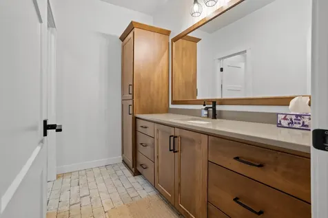 2815 Rivers Bend Drive E West Fargo ND 58078