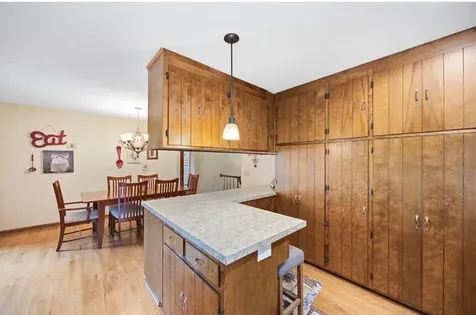 5934 Main Street W Maple Plain MN 55359