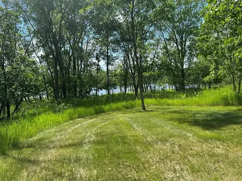 1402 N Mckay Avenue NE Alexandria MN 56308