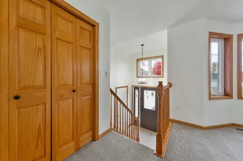 875 Myer Drive NE Owatonna MN 55060
