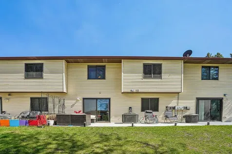 8582 134th Street W Apple Valley MN 55124