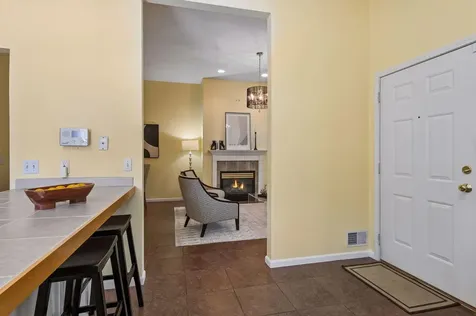 2433 Columbus Court Minneapolis MN 55404