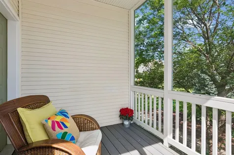 2433 Columbus Court Minneapolis MN 55404