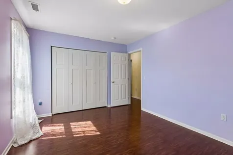 2433 Columbus Court Minneapolis MN 55404