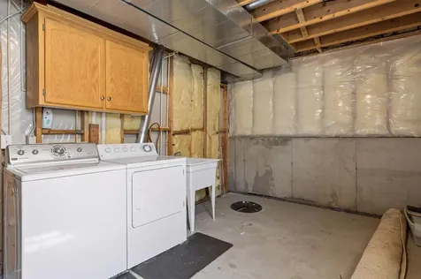 2433 Columbus Court Minneapolis MN 55404
