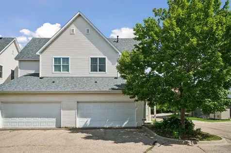 2433 Columbus Court Minneapolis MN 55404