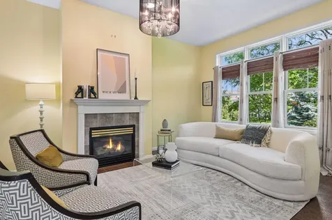 2433 Columbus Court Minneapolis MN 55404