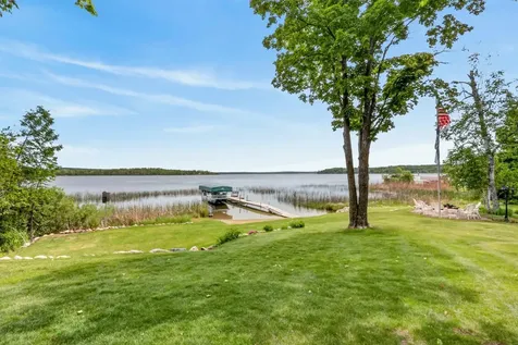 21773 Bay Port Place Cohasset MN 55721