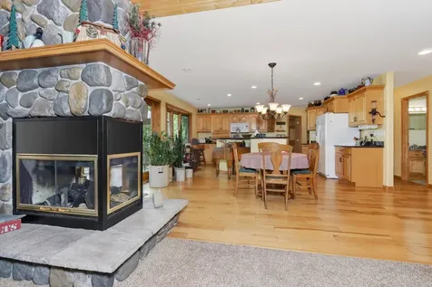 21773 Bay Port Place Cohasset MN 55721