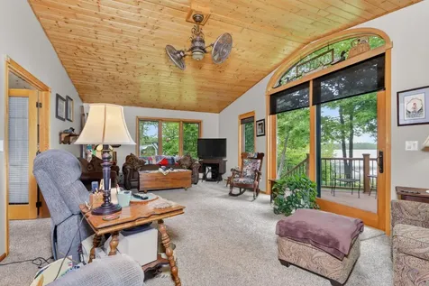 21773 Bay Port Place Cohasset MN 55721