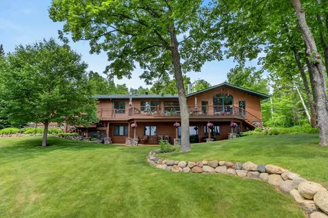 21773 Bay Port Place Cohasset MN 55721