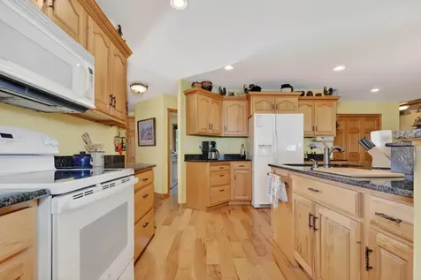 21773 Bay Port Place Cohasset MN 55721