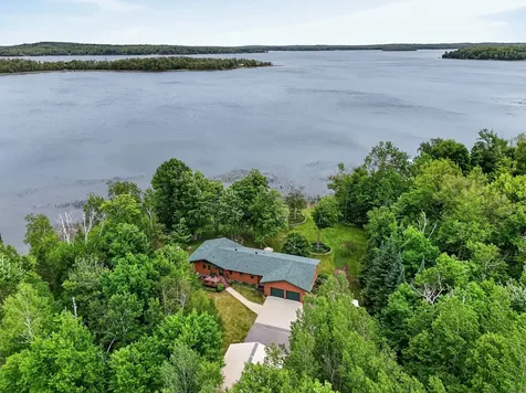 21773 Bay Port Place Cohasset MN 55721