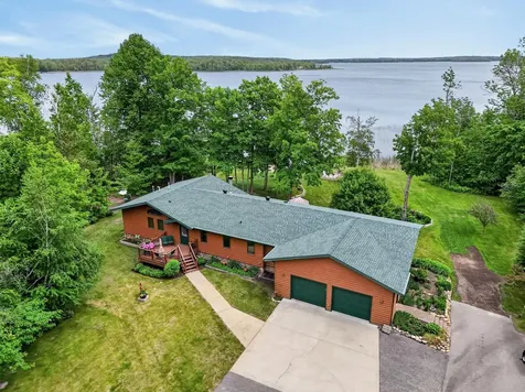 21773 Bay Port Place Cohasset MN 55721