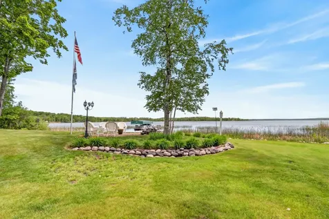 21773 Bay Port Place Cohasset MN 55721