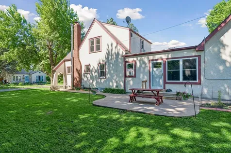 1589 Hollywood Court Falcon Heights MN 55108