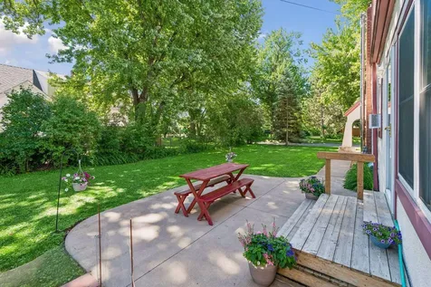 1589 Hollywood Court Falcon Heights MN 55108