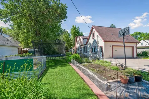 1589 Hollywood Court Falcon Heights MN 55108