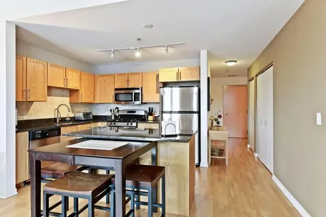 929 Portland Avenue S Minneapolis MN 55404